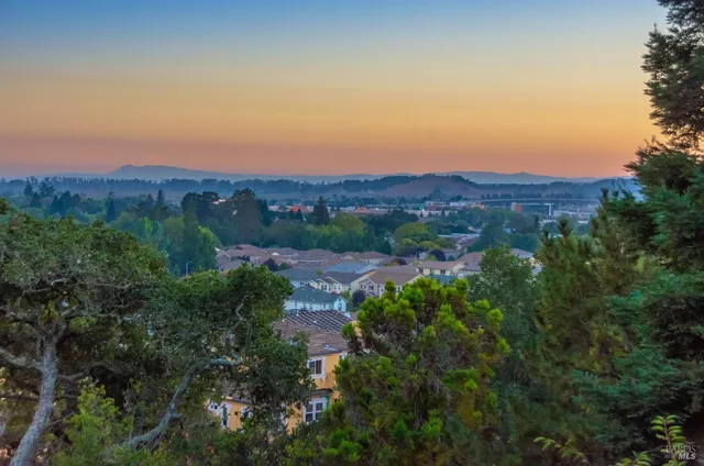 $1,699,000 | 1043 La Quinta Court, Napa, CA 94559