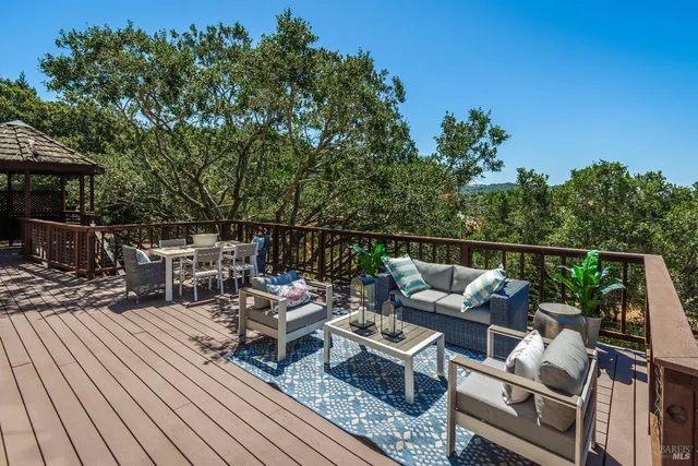 $1,699,000 | 1043 La Quinta Court, Napa, CA 94559