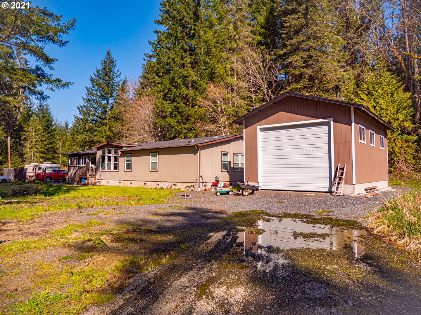 27116 High Deck Road Cascadia, OR 97329 - Photo 4 of 8 Gallery Image 4