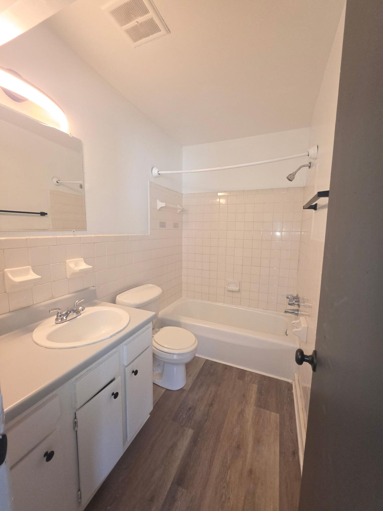 711 Townside Road Southwest, Unit 9 Roanoke, VA 24014 - Photo 6 of 13 7633 (1)