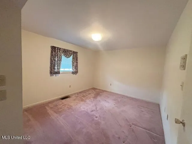 $159,000 | 807 Pine Drive, Tylertown, MS 39667