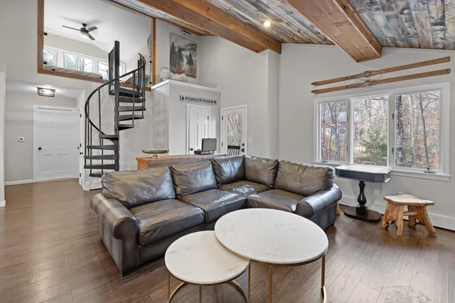 $995,000 | 24 North Branch Road, Winhall, VT 05340