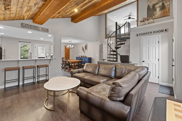 $995,000 | 24 North Branch Road, Winhall, VT 05340