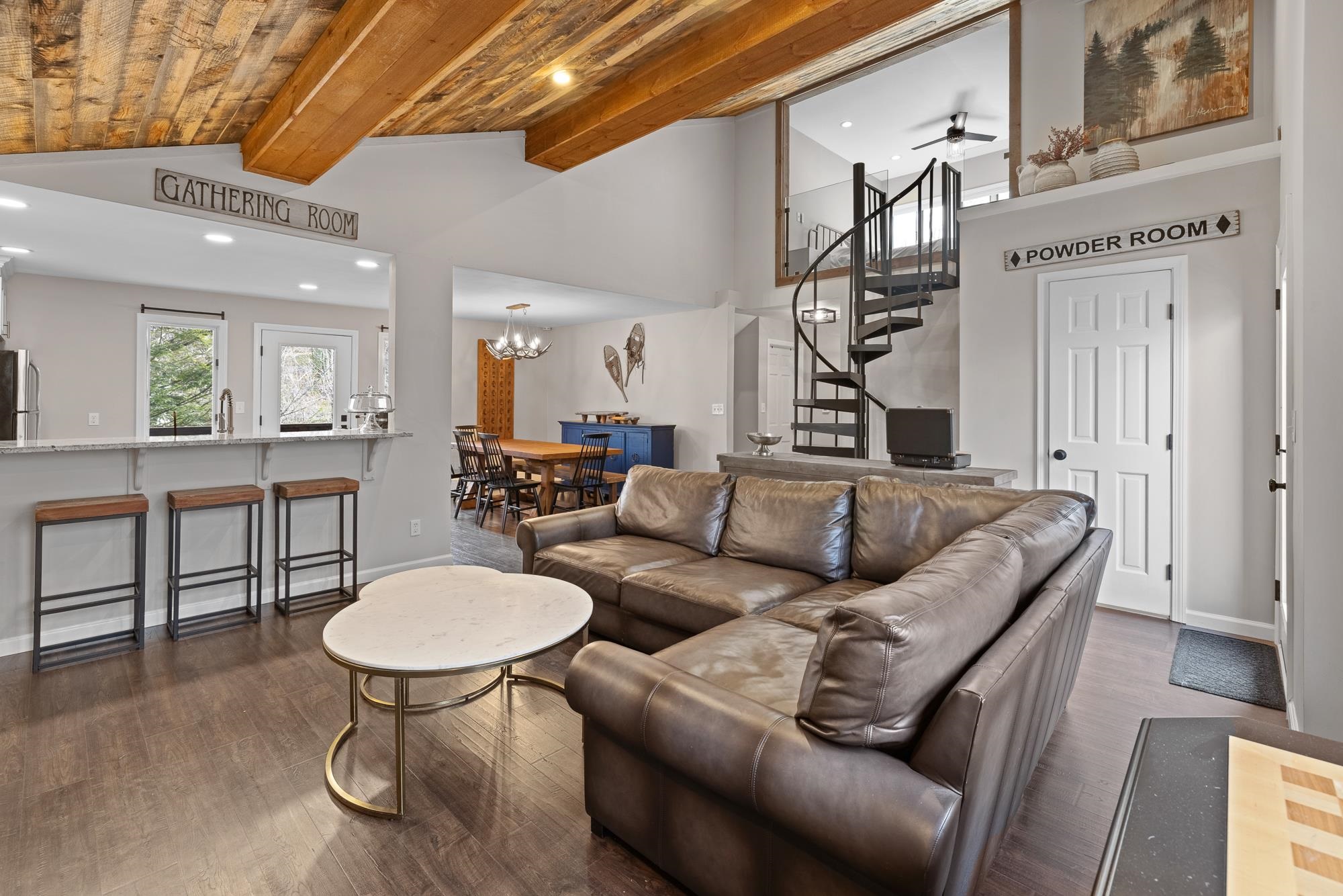 24 North Branch Road Winhall, VT 05340 - Photo 2 of 55