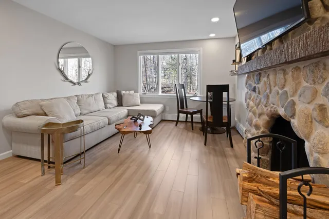 $995,000 | 24 North Branch Road, Winhall, VT 05340