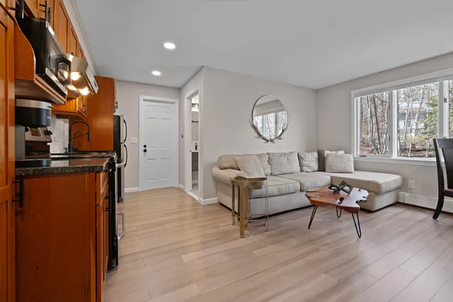 $995,000 | 24 North Branch Road, Winhall, VT 05340