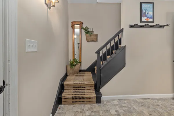 $995,000 | 24 North Branch Road, Winhall, VT 05340