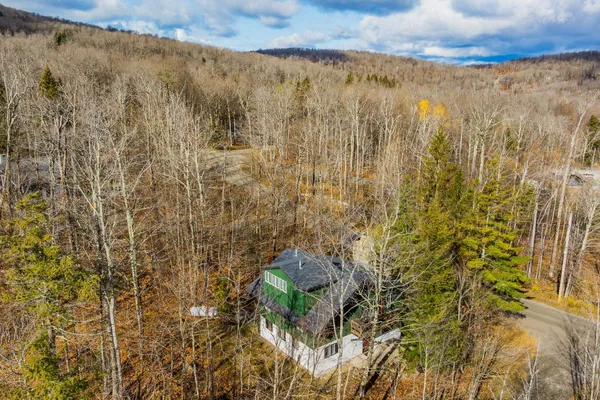 $995,000 | 24 North Branch Road, Winhall, VT 05340