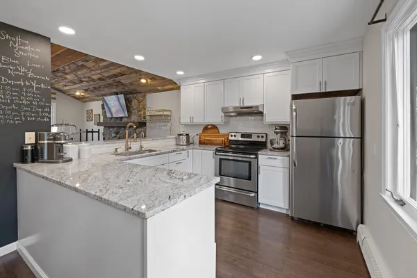 $995,000 | 24 North Branch Road, Winhall, VT 05340