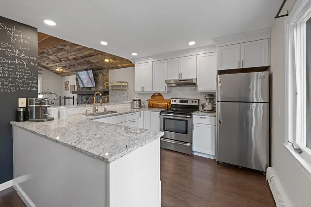 $995,000 | 24 North Branch Road, Winhall, VT 05340