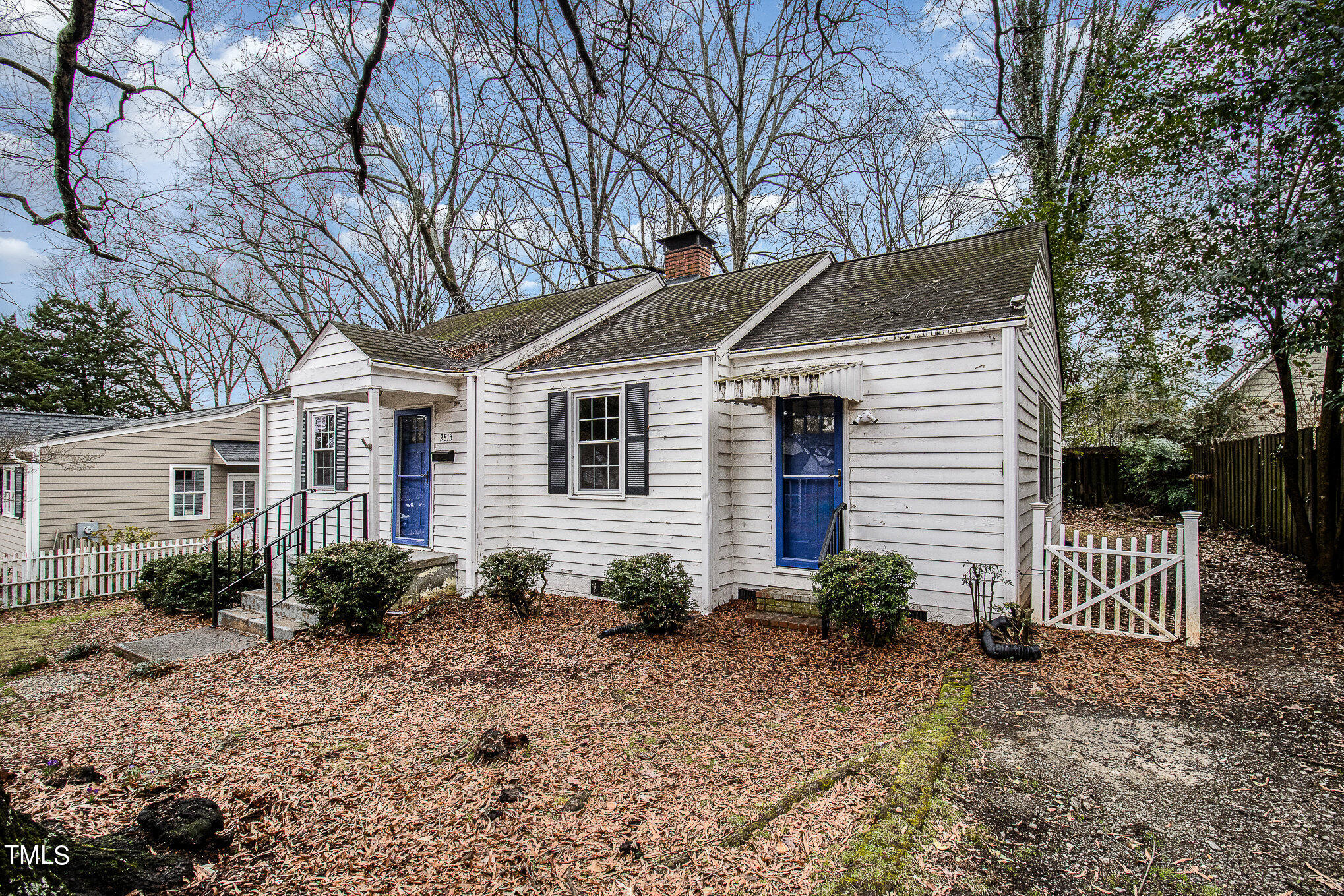2813 Fowler Avenue Raleigh, NC 27607 - Photo 2 of 30 a front view of a house with garden