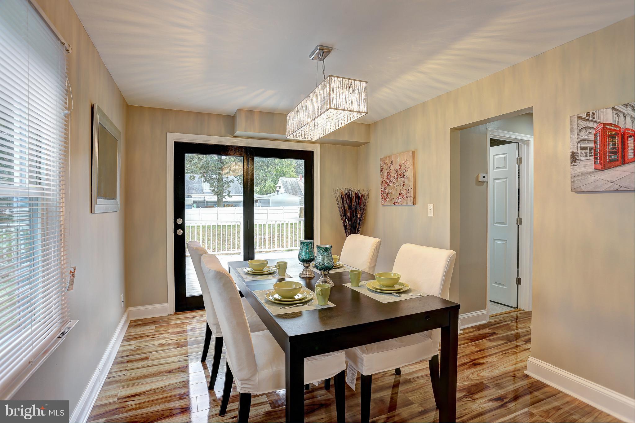 951 Kinwat Avenue Baltimore, MD 21221 - Photo 14 of 30 Dining Room