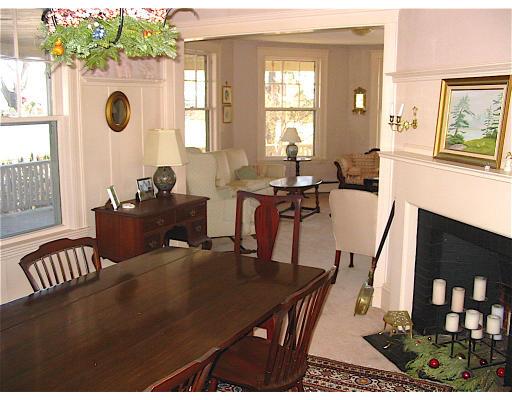 40 Brown Street Marblehead, MA 01945 - Photo 5 of 13 Gallery Image 5