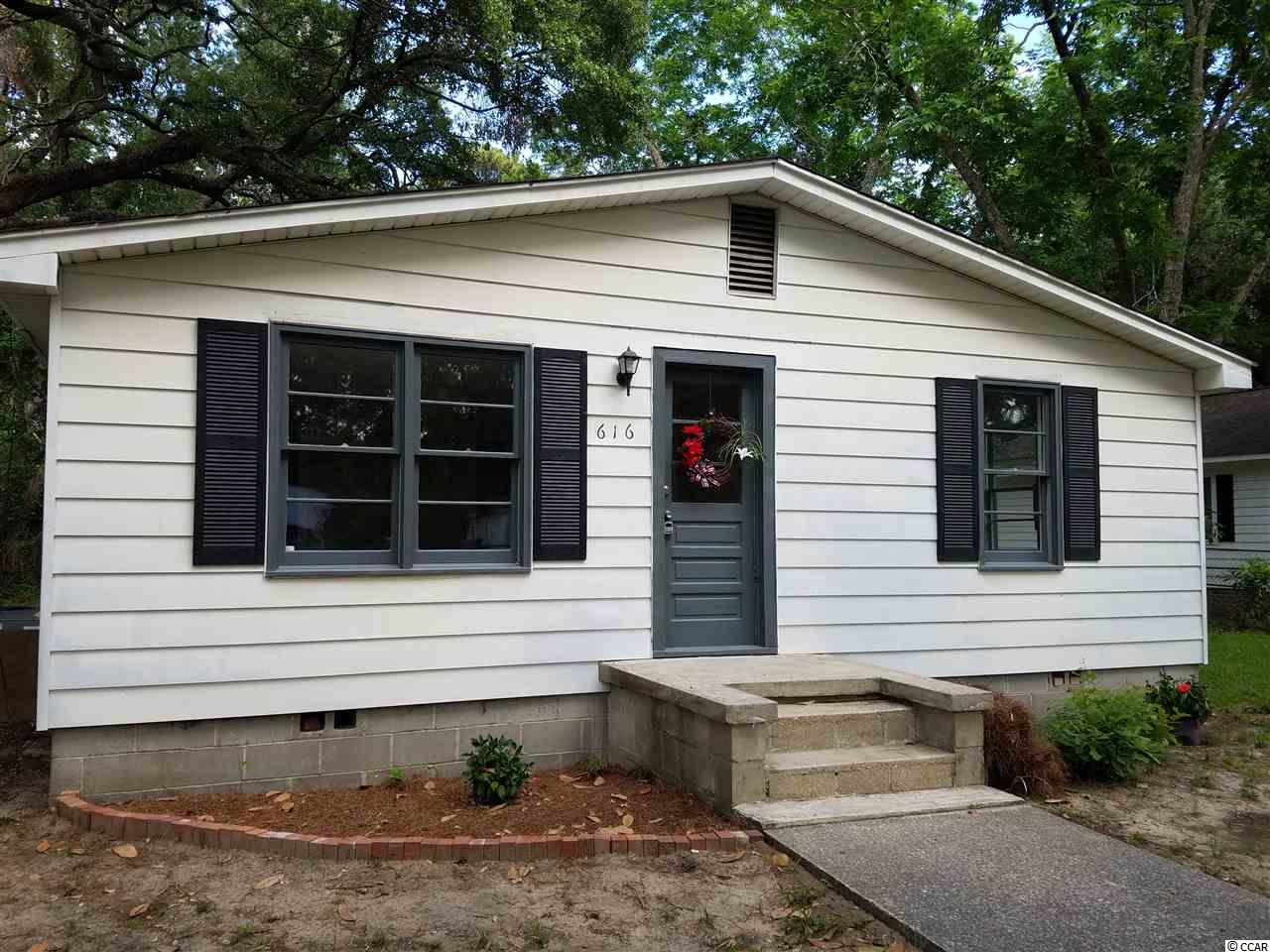 616 Palm Street Georgetown, SC 29440 - Photo 1 of 22 Gallery Image 1