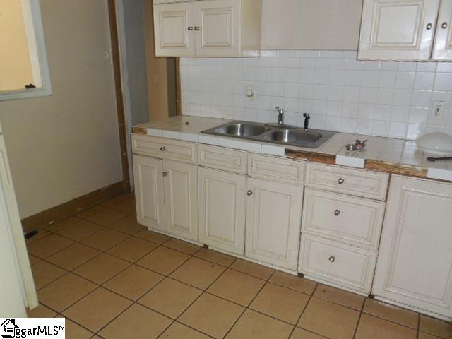 212 Crestfield Road Greenville, SC 29605 - Photo 11 of 14 Gallery Image 11