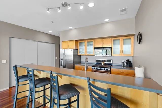 $254,900 | 101 Cherry Street, Unit 204, Green Bay, WI 54301