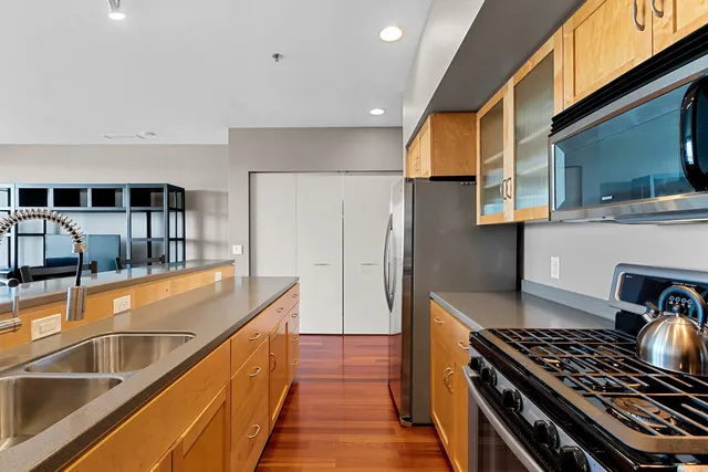 $254,900 | 101 Cherry Street, Unit 204, Green Bay, WI 54301