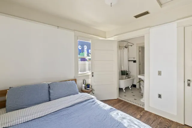 $1,149,900 | 1975 Bacon Street, San Diego, CA 92107