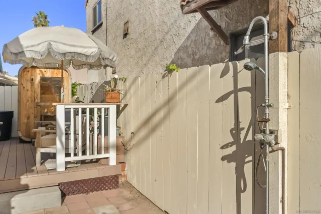 $1,149,900 | 1975 Bacon Street, San Diego, CA 92107