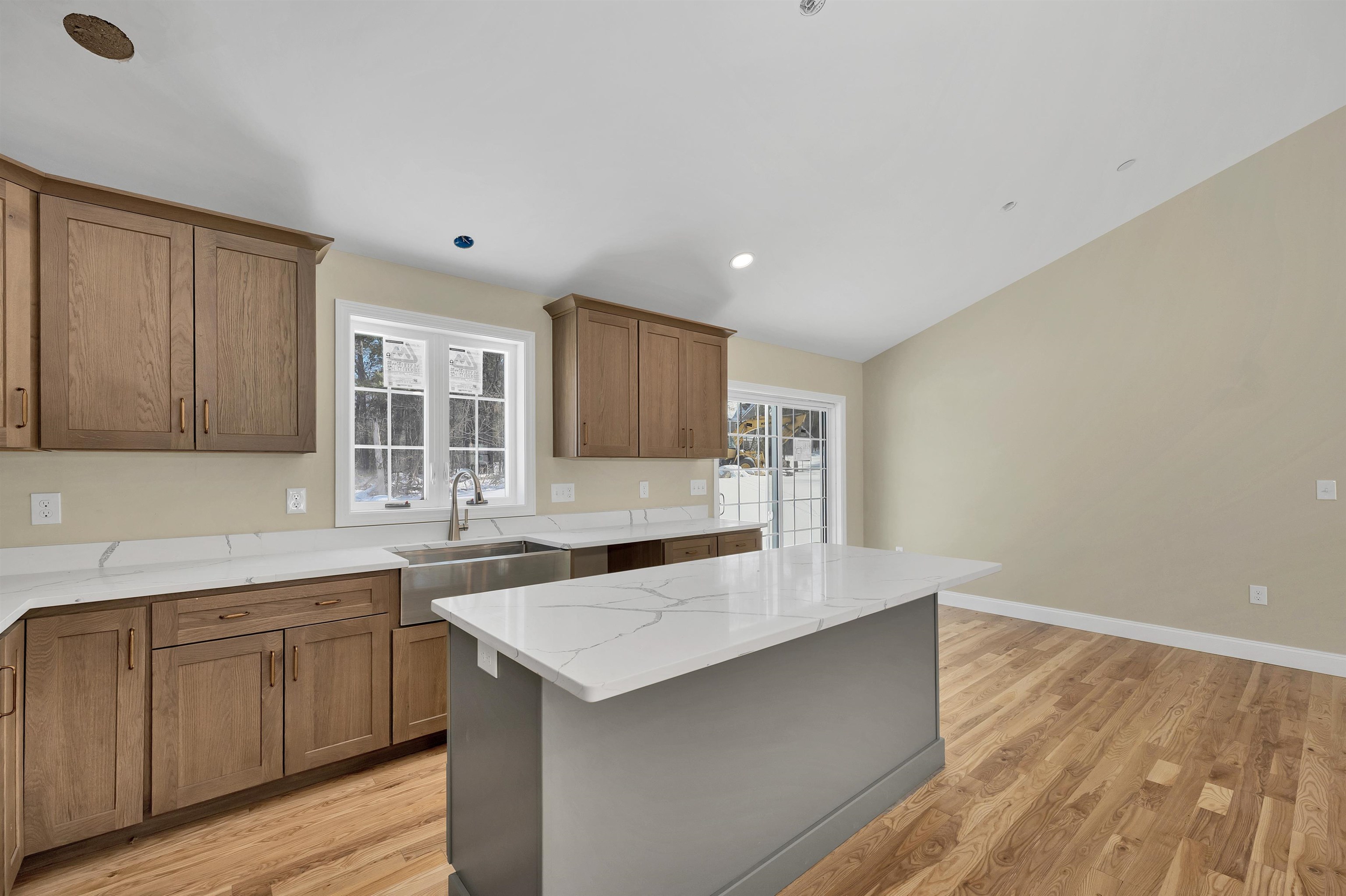 90 High Range Road Londonderry, NH 03053 - Photo 16 of 55