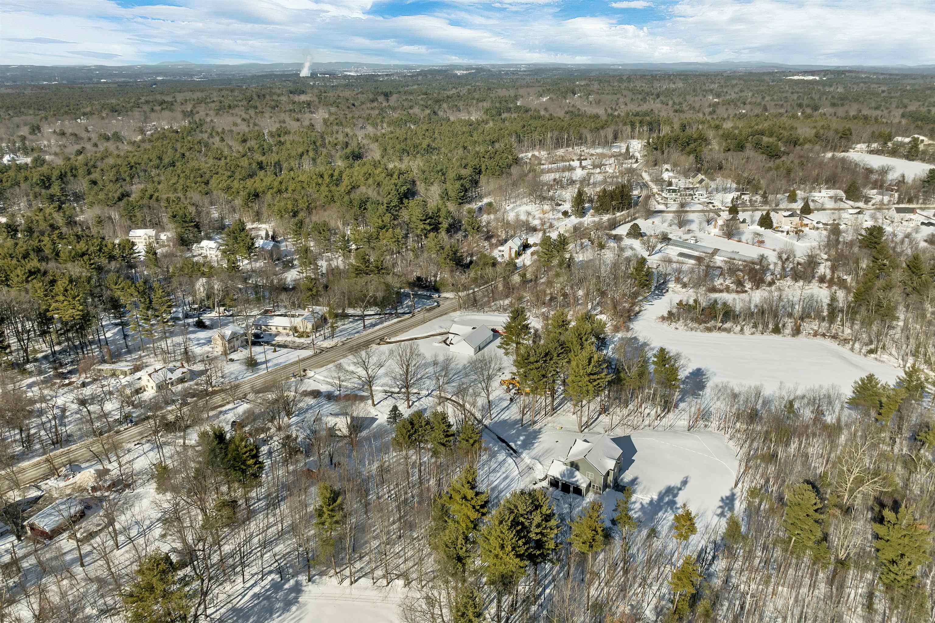 90 High Range Road Londonderry, NH 03053 - Photo 16 of 60
