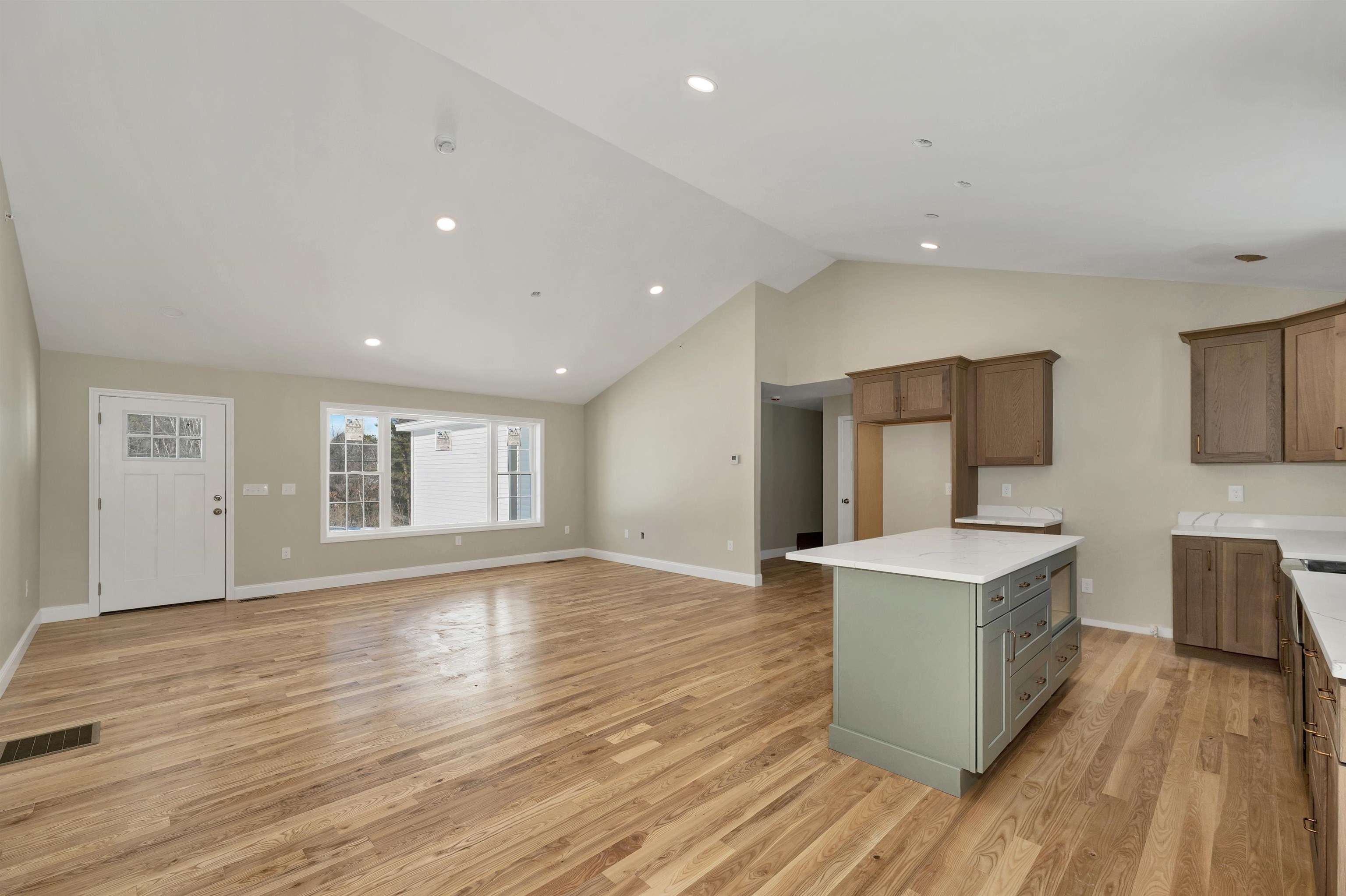 90 High Range Road Londonderry, NH 03053 - Photo 20 of 55