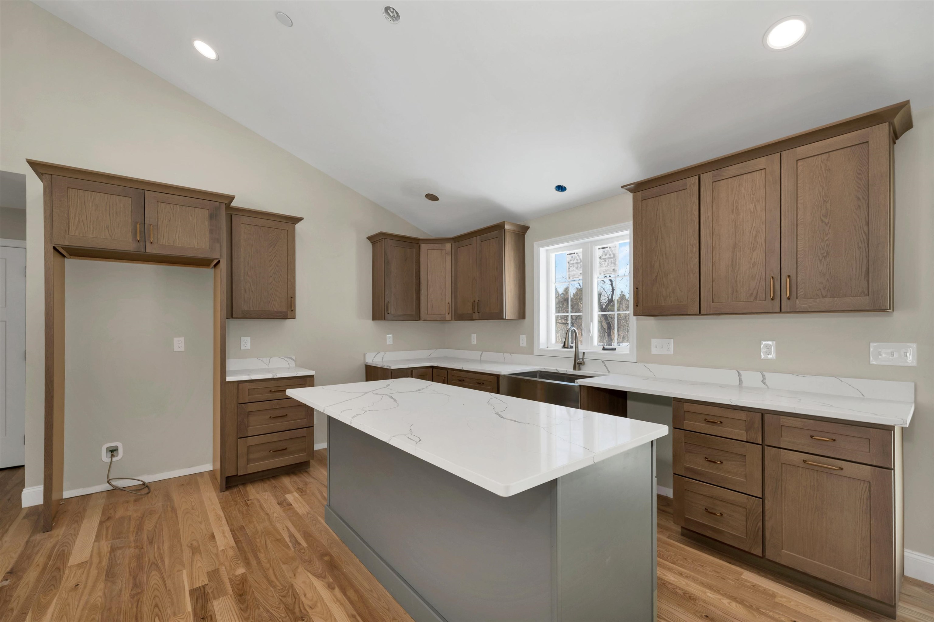 90 High Range Road Londonderry, NH 03053 - Photo 22 of 60