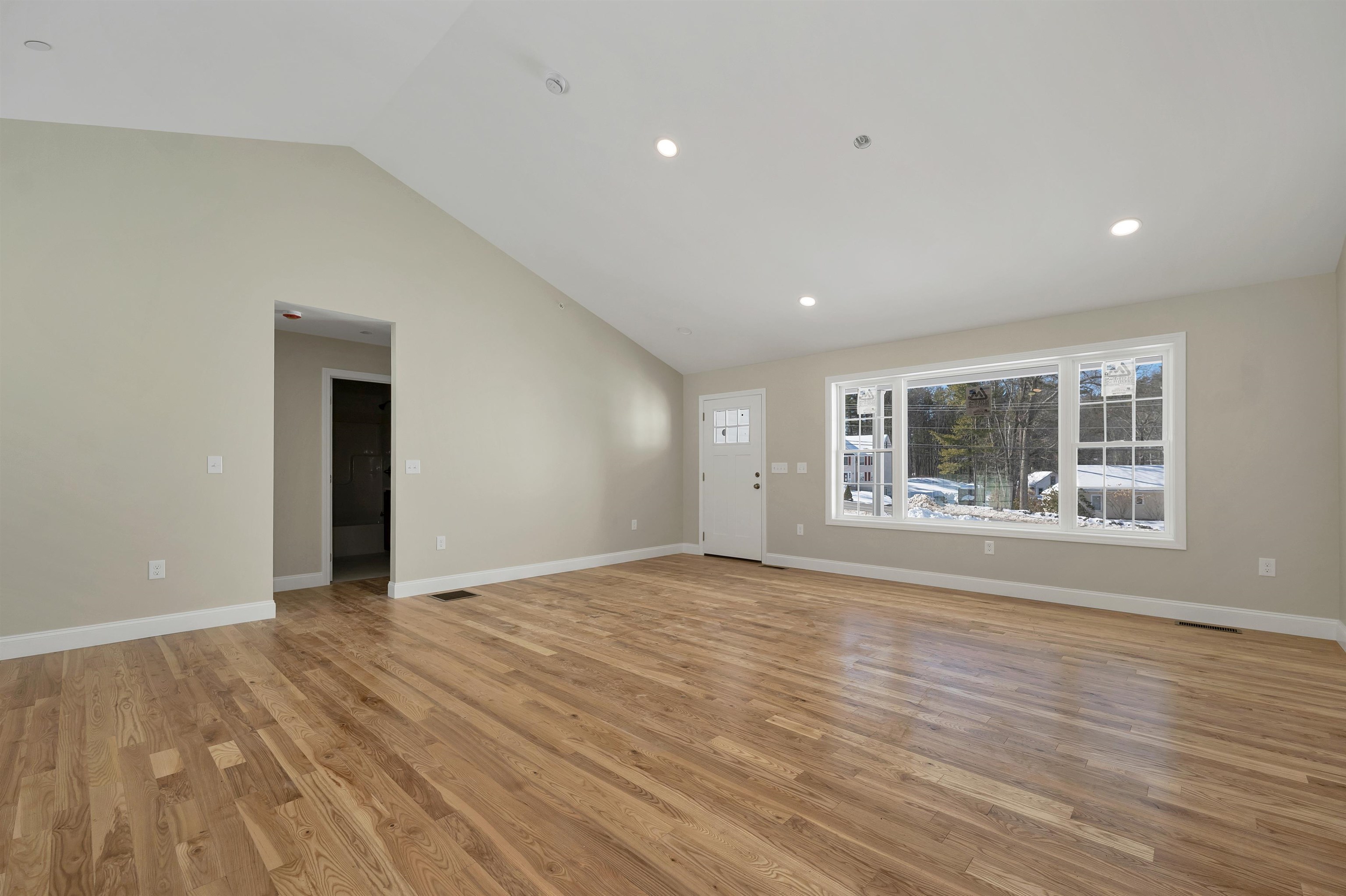 90 High Range Road Londonderry, NH 03053 - Photo 25 of 55