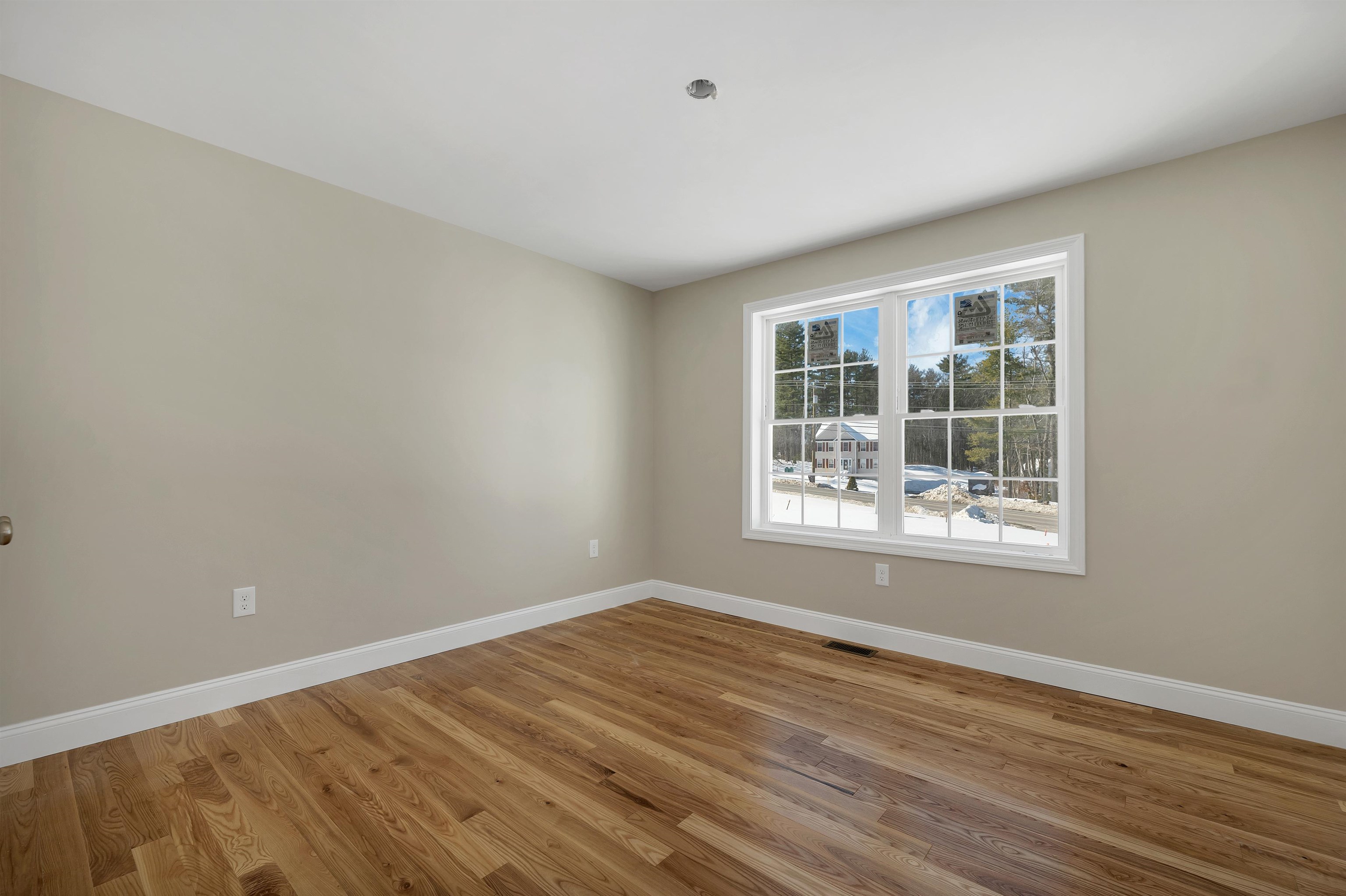 90 High Range Road Londonderry, NH 03053 - Photo 31 of 55