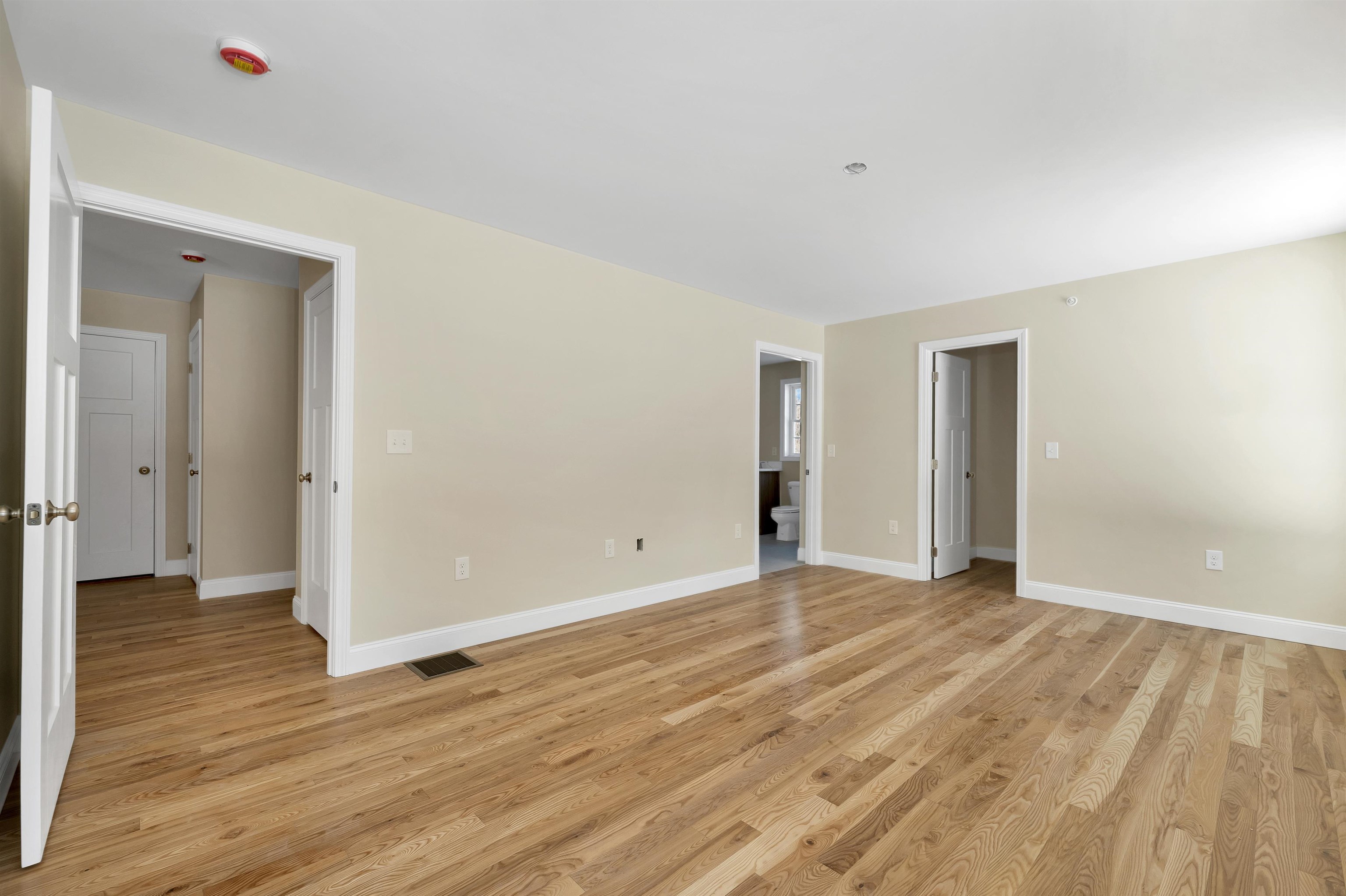 90 High Range Road Londonderry, NH 03053 - Photo 32 of 60