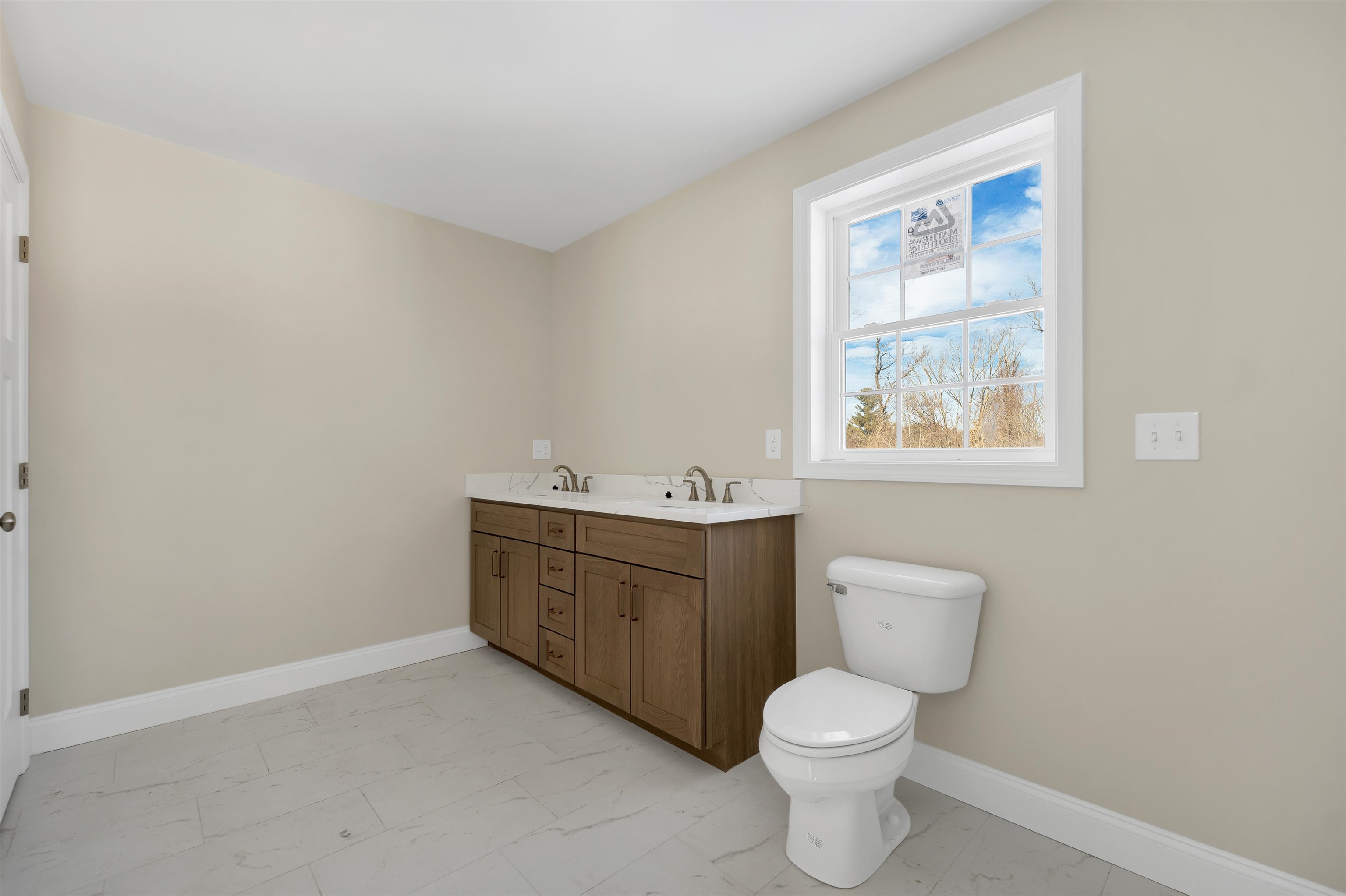 90 High Range Road Londonderry, NH 03053 - Photo 32 of 55