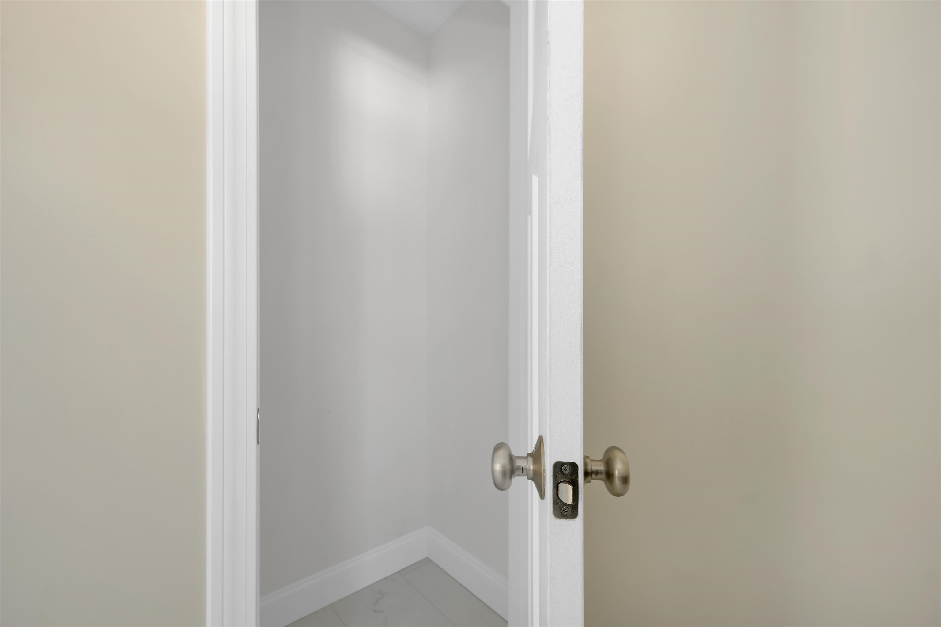 90 High Range Road Londonderry, NH 03053 - Photo 41 of 60