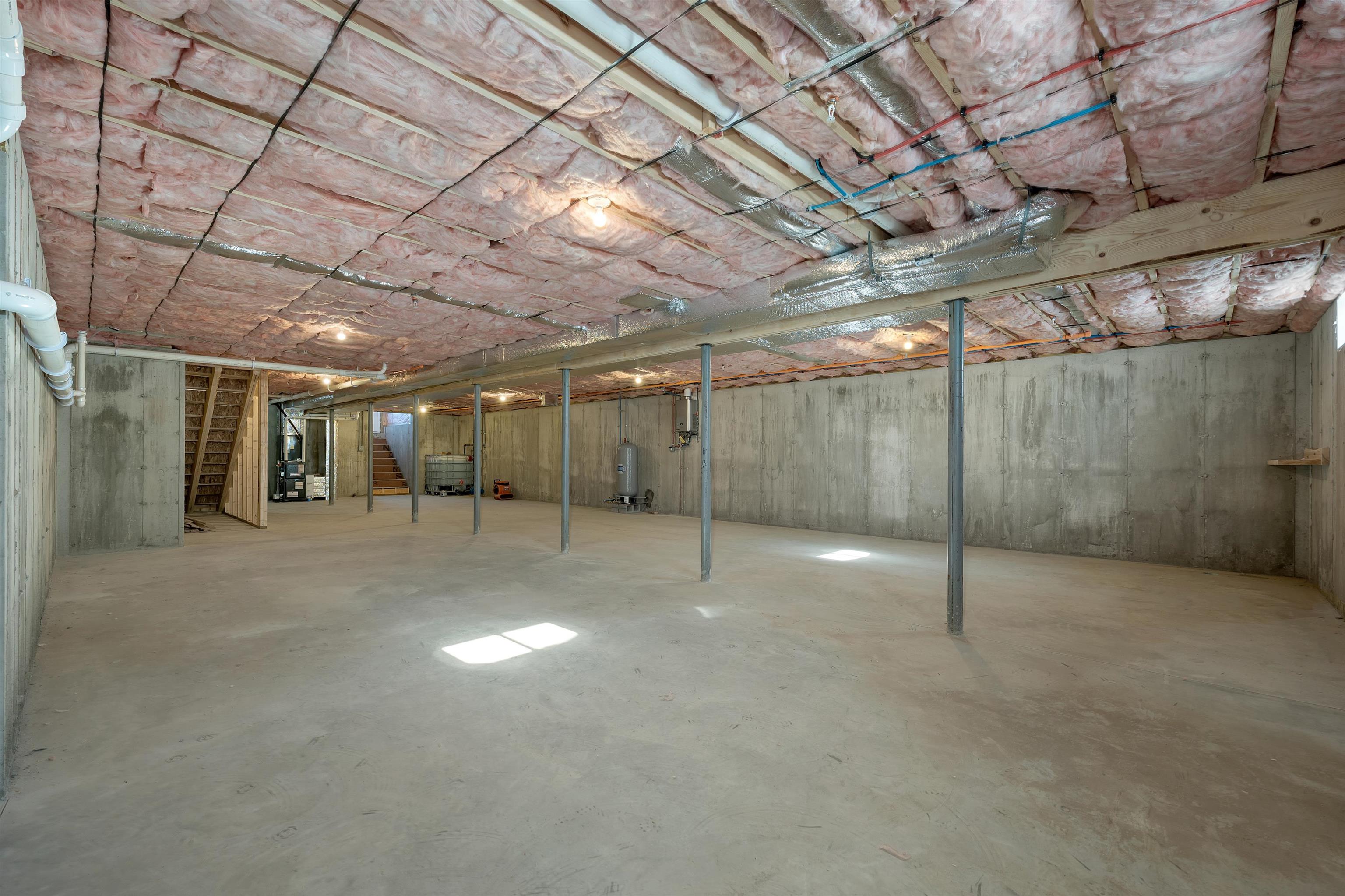 90 High Range Road Londonderry, NH 03053 - Photo 46 of 55