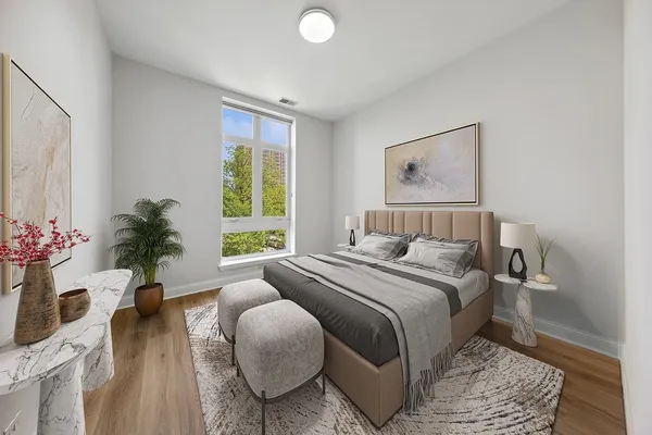$4,000 | 1003 West Buena Avenue, Unit 3W, Chicago, IL 60613