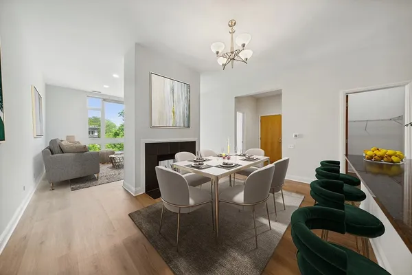 $4,000 | 1003 West Buena Avenue, Unit 3W, Chicago, IL 60613