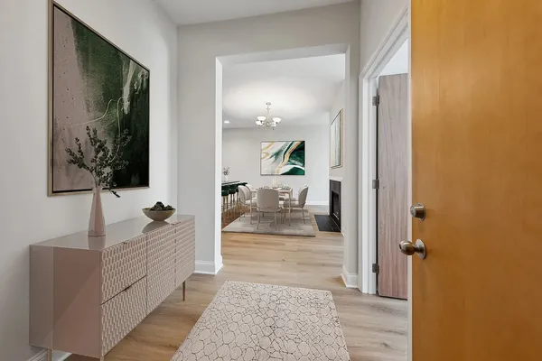 $4,000 | 1003 West Buena Avenue, Unit 3W, Chicago, IL 60613