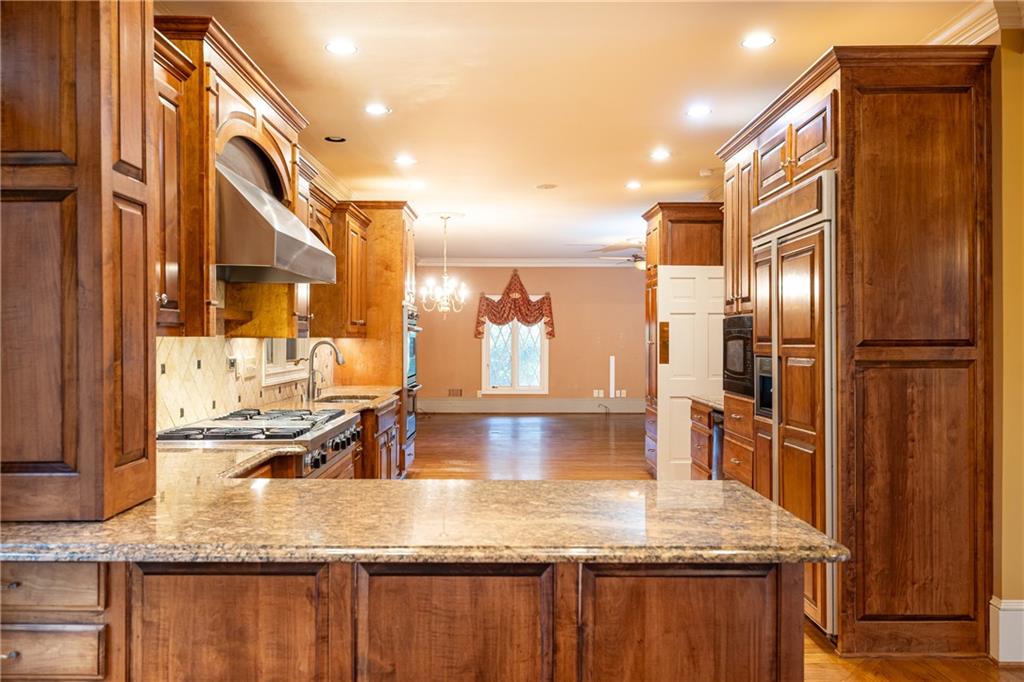 4457 Ridgegate Drive Northwest Peachtree Corners, GA 30097 - Photo 11 of 56