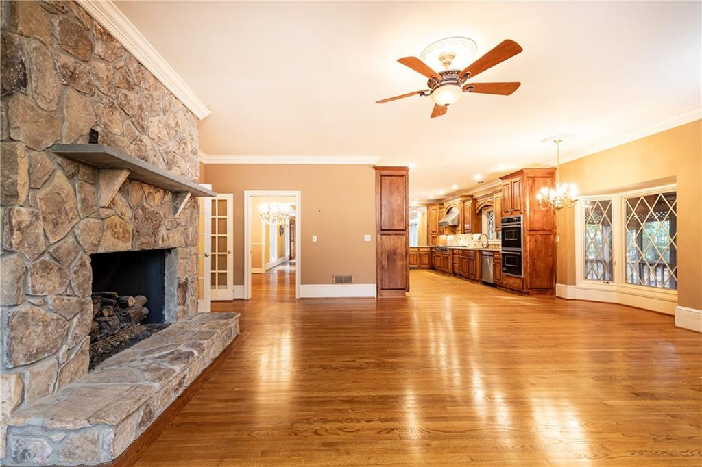 4457 Ridgegate Drive Northwest Peachtree Corners, GA 30097 - Photo 4 of 56