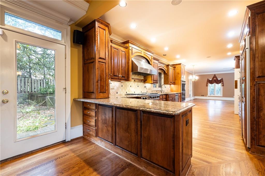 4457 Ridgegate Drive Northwest Peachtree Corners, GA 30097 - Photo 10 of 56