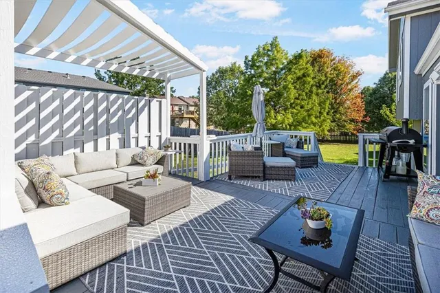 $395,000 | 3600 Northeast 81st Street, Kansas City, MO 64119