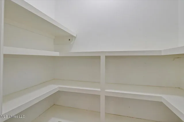 $274,900 | 328 Red Cedar Drive, Brandon, MS 39047