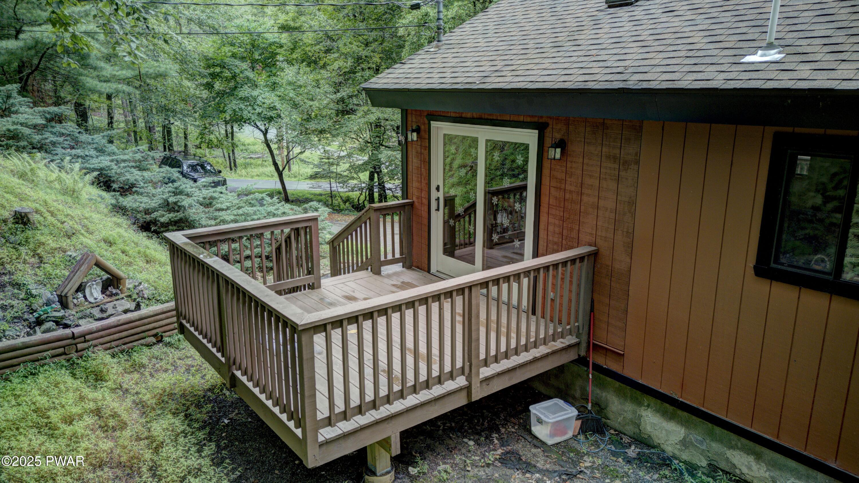 102 Tuckermans Ravine, Unit RAVINE Tafton, PA 18464 - Photo 34 of 48