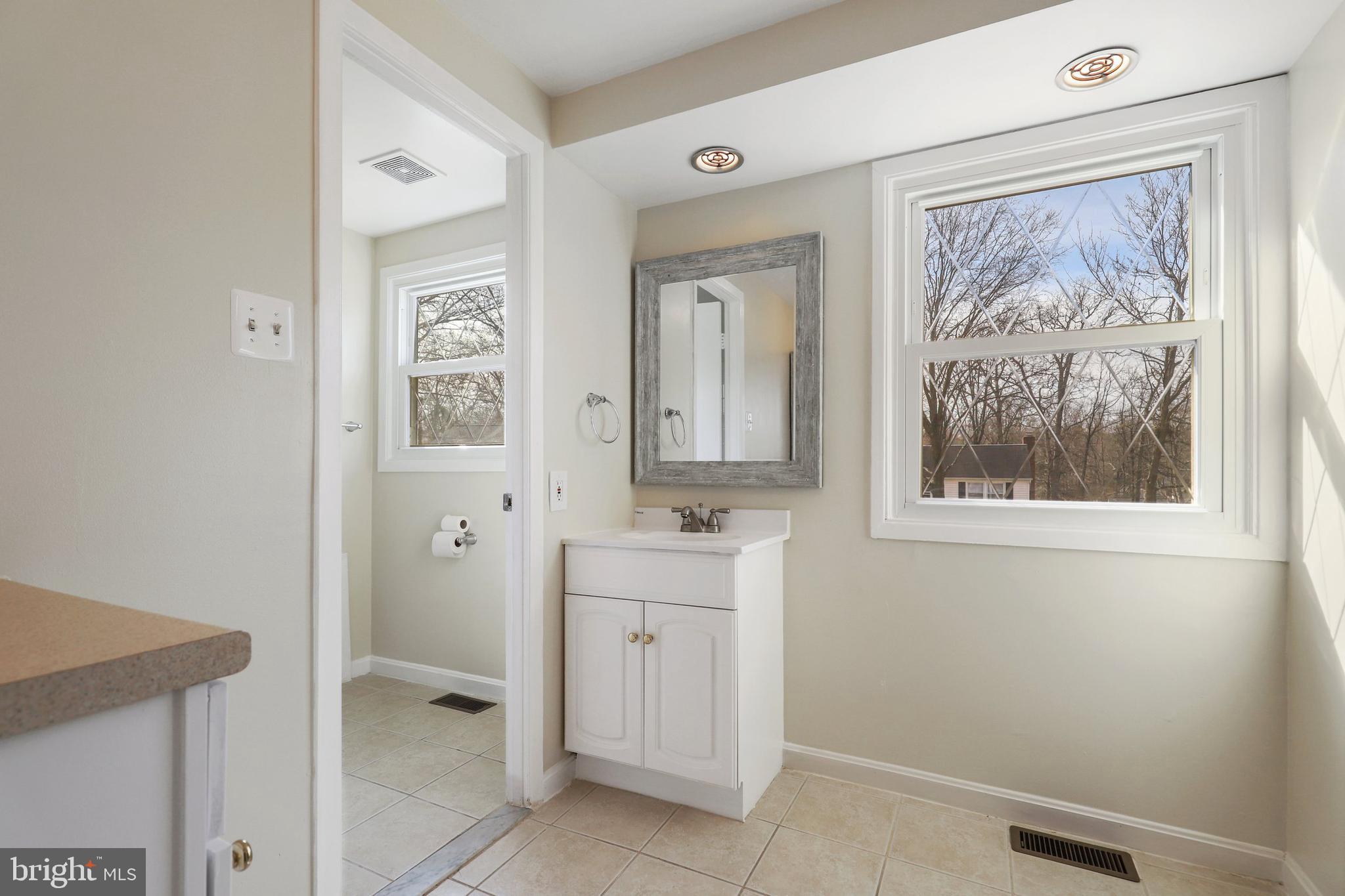 8810 Churchfield Lane Laurel, MD 20708 - Photo 40 of 51