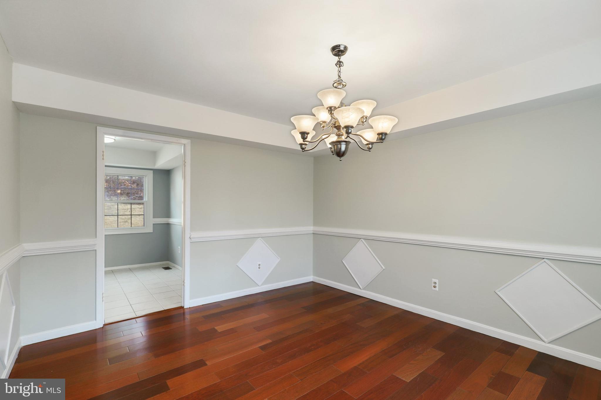 8810 Churchfield Lane Laurel, MD 20708 - Photo 5 of 51