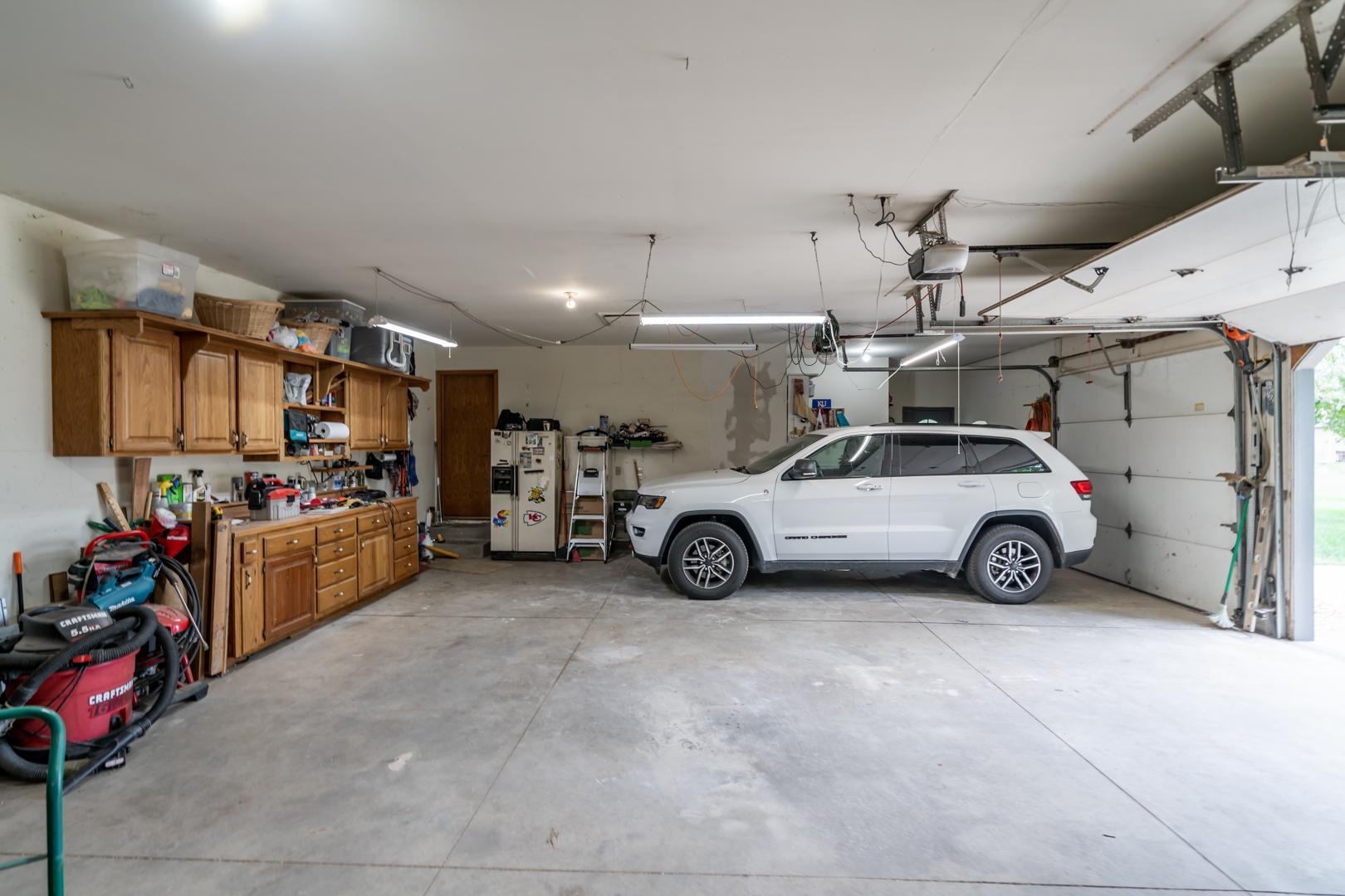 801 Ridge Point Drive Mulvane, KS 67110 - Photo 28 of 36