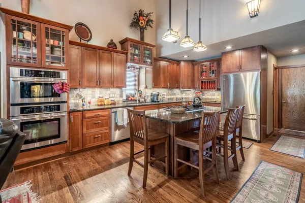 $543,000 | 801 Ridge Point Drive, Mulvane, KS 67110