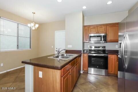 451 South Hawes Road, Unit 13 Mesa, AZ 85208 - Photo 6 of 15 6