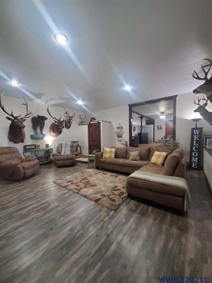 27455 Fern Ridge Road Sweet Home, OR 97386 - Photo 21 of 42 Gallery Image 21