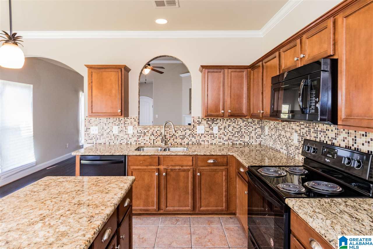 189 Sharpe Street Sterrett, AL 35147 - Photo 12 of 27