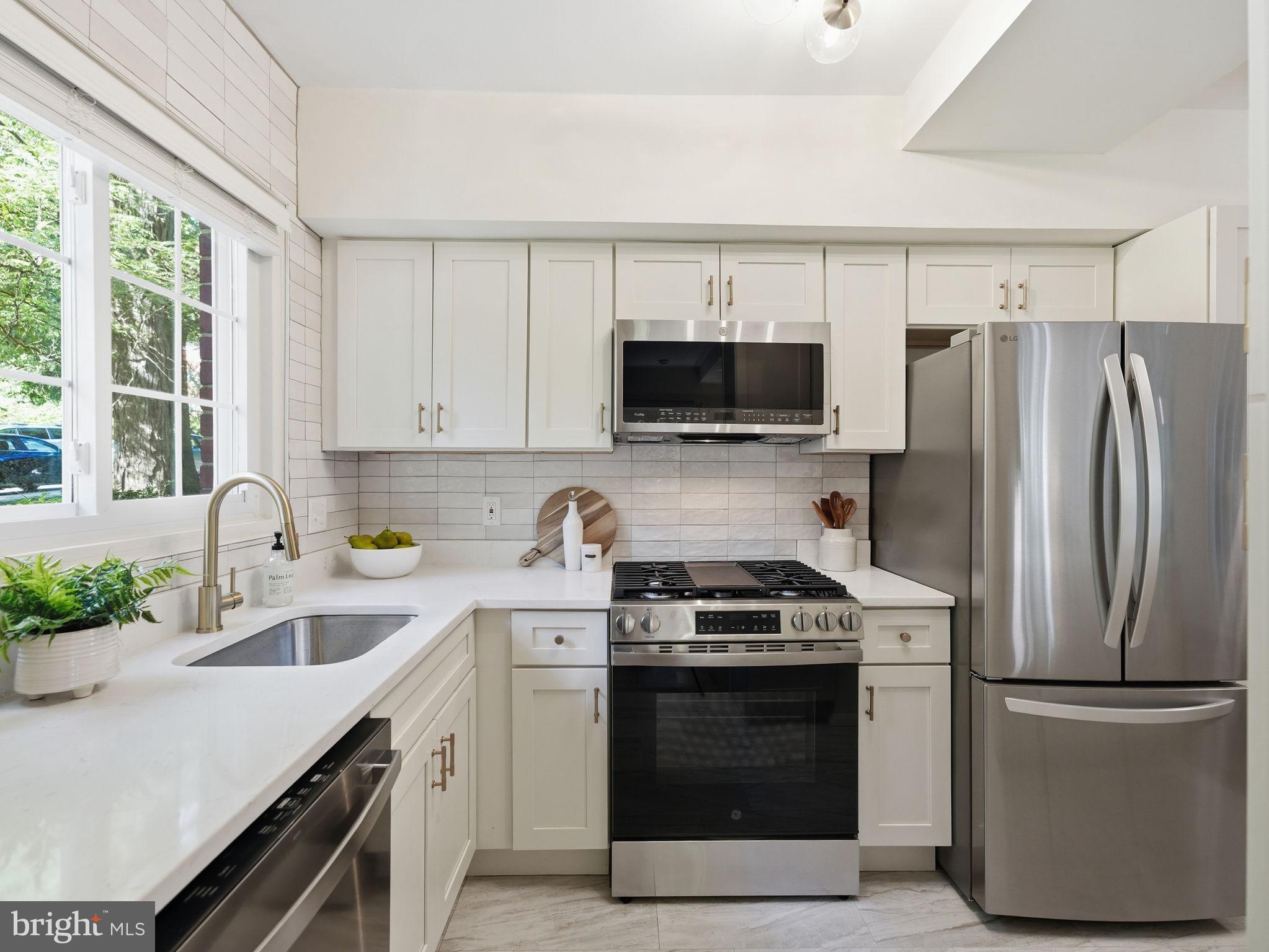 1661 Preston Road Alexandria, VA 22302 - Photo 11 of 25